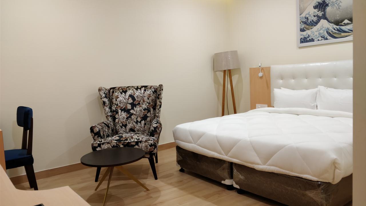 10 Park Street Bed & Breakfast Горакхпур Экстерьер фото